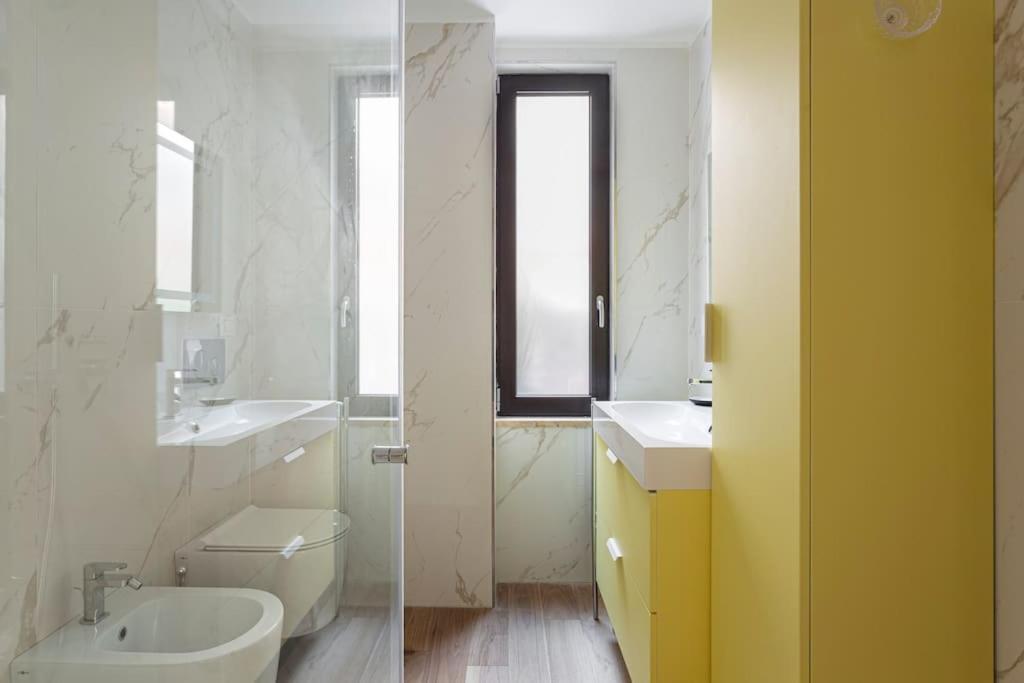 Amazing Apartment In Duomo Milán Exterior foto