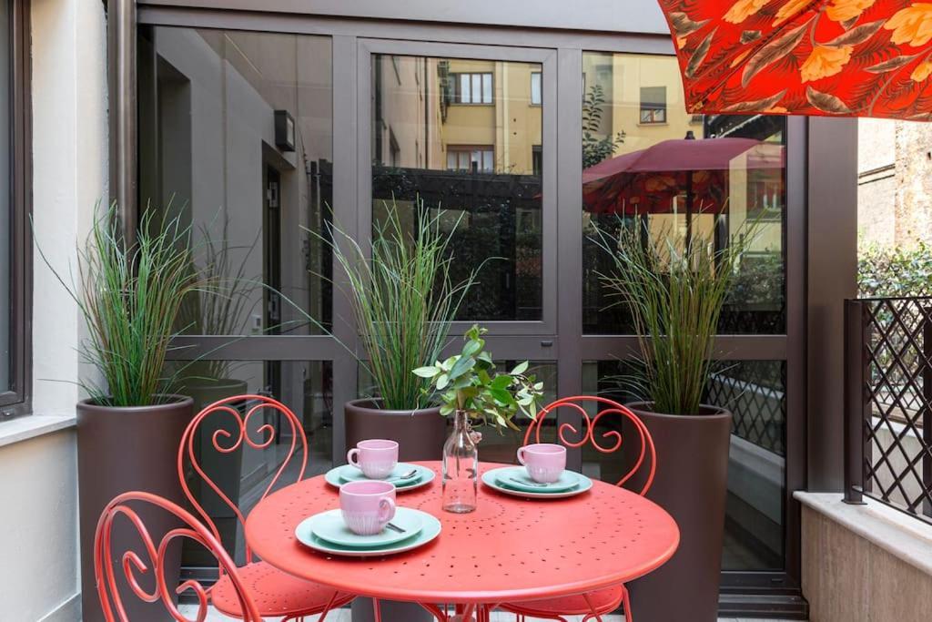Amazing Apartment In Duomo Milán Exterior foto